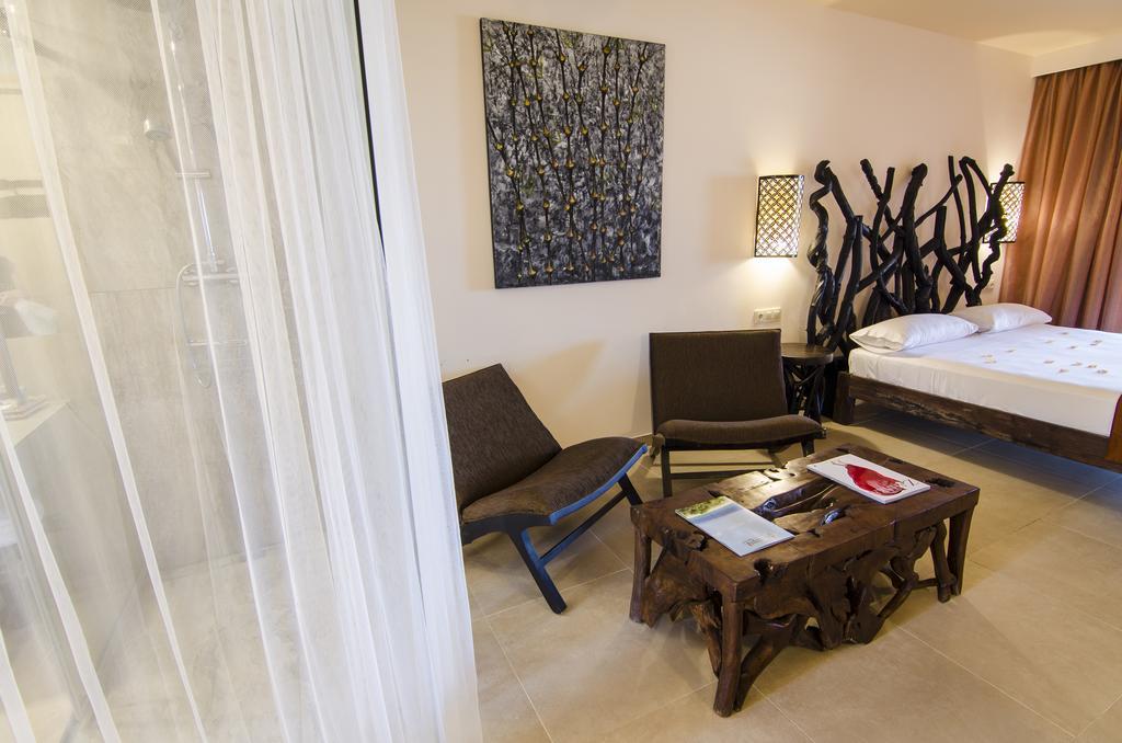El Cortijo De Zahara By Qhotels サアラ・デ・ロス・アトゥネス エクステリア 写真